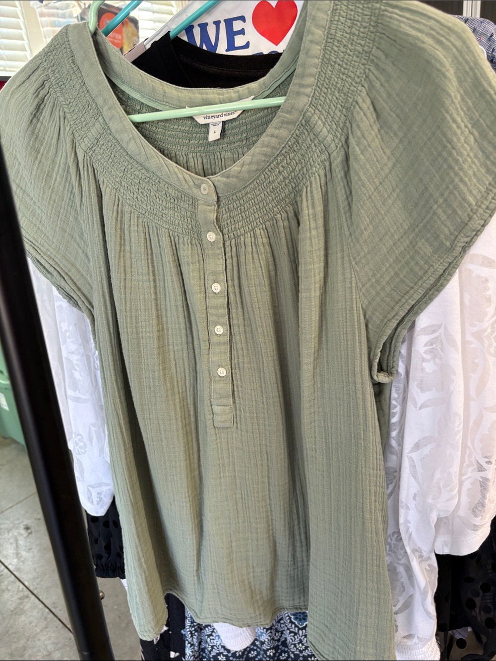 Vineyard Vines Sage Green Button-Placket Women’s Blouse Sz L